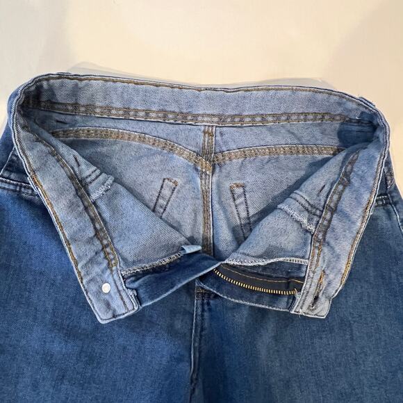 Stillger Moda Jeans Mid-Rise Wide-Leg Booty Jeans | Size 28 - Picture 8 of 9